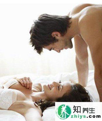 男人为何喜欢吃嫩草？紧如处子方有魅力_在她写作业的时候弄她