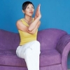 教你八式简单的沙发瑜伽让你轻松瘦