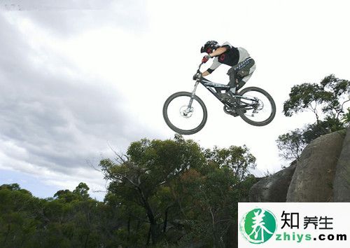 在崎岖的山路骑自行车可能伤害生育力